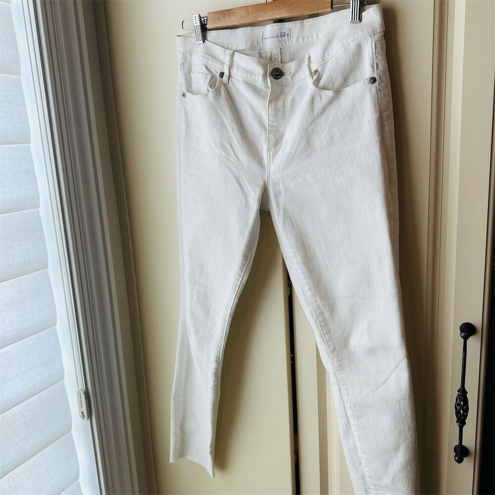 LOFT Women's White Skinny Jeans Size 28 Classic Five-Pocket Styling